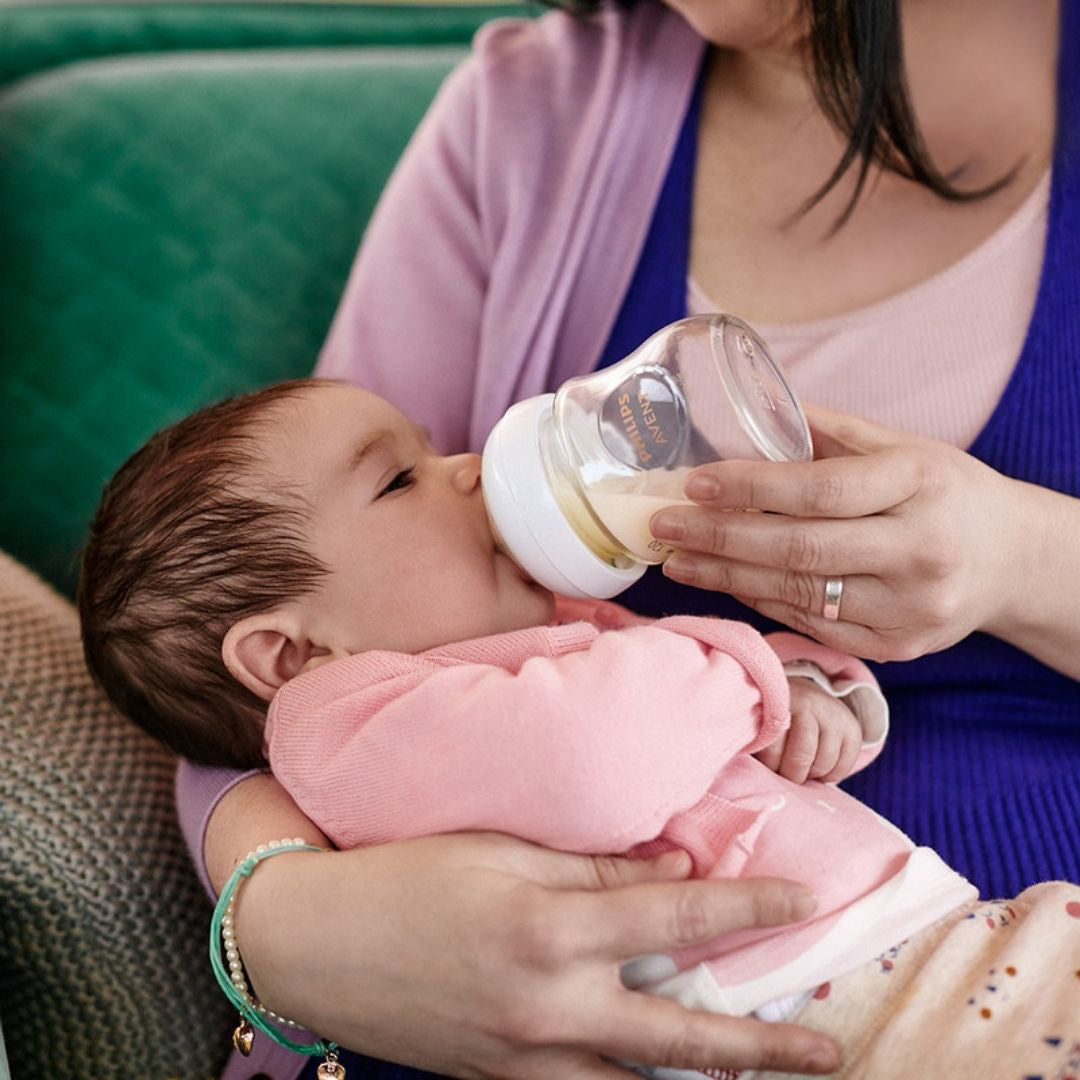 Philips AVENT Glass Baby Bottle with Natural Response 120ml