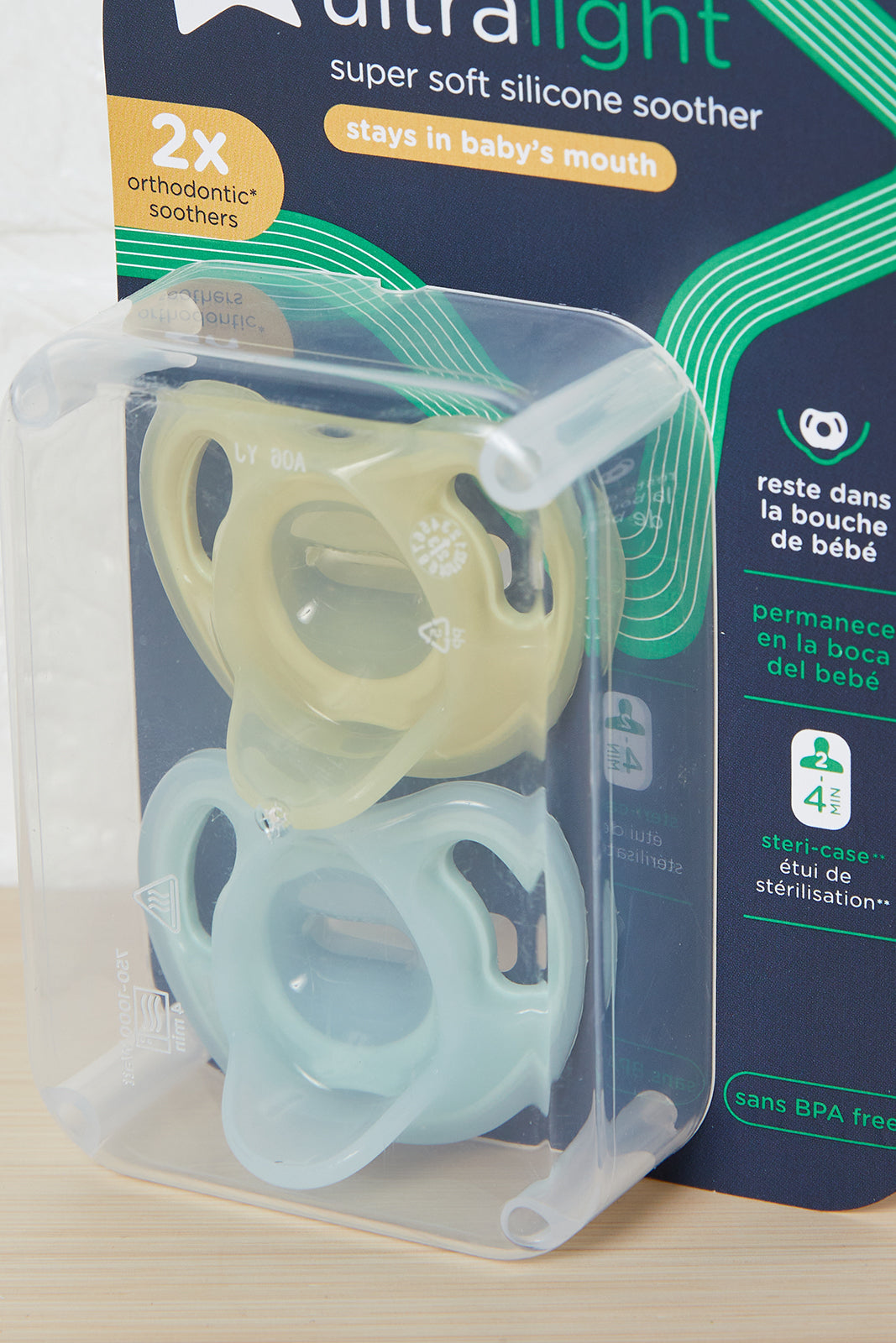 Tomme Tippee Baby Assorted Ultra Light Soothers (2 Piece)