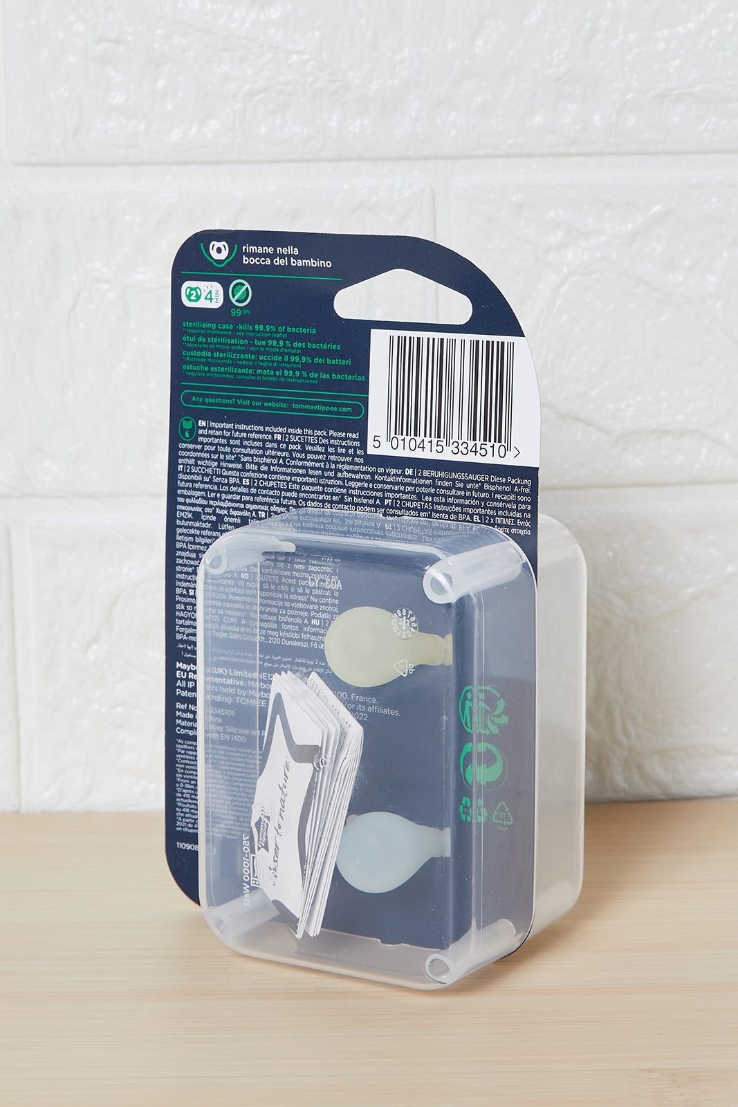 Tomme Tippee Baby Assorted Ultra Light Soothers (2 Piece)