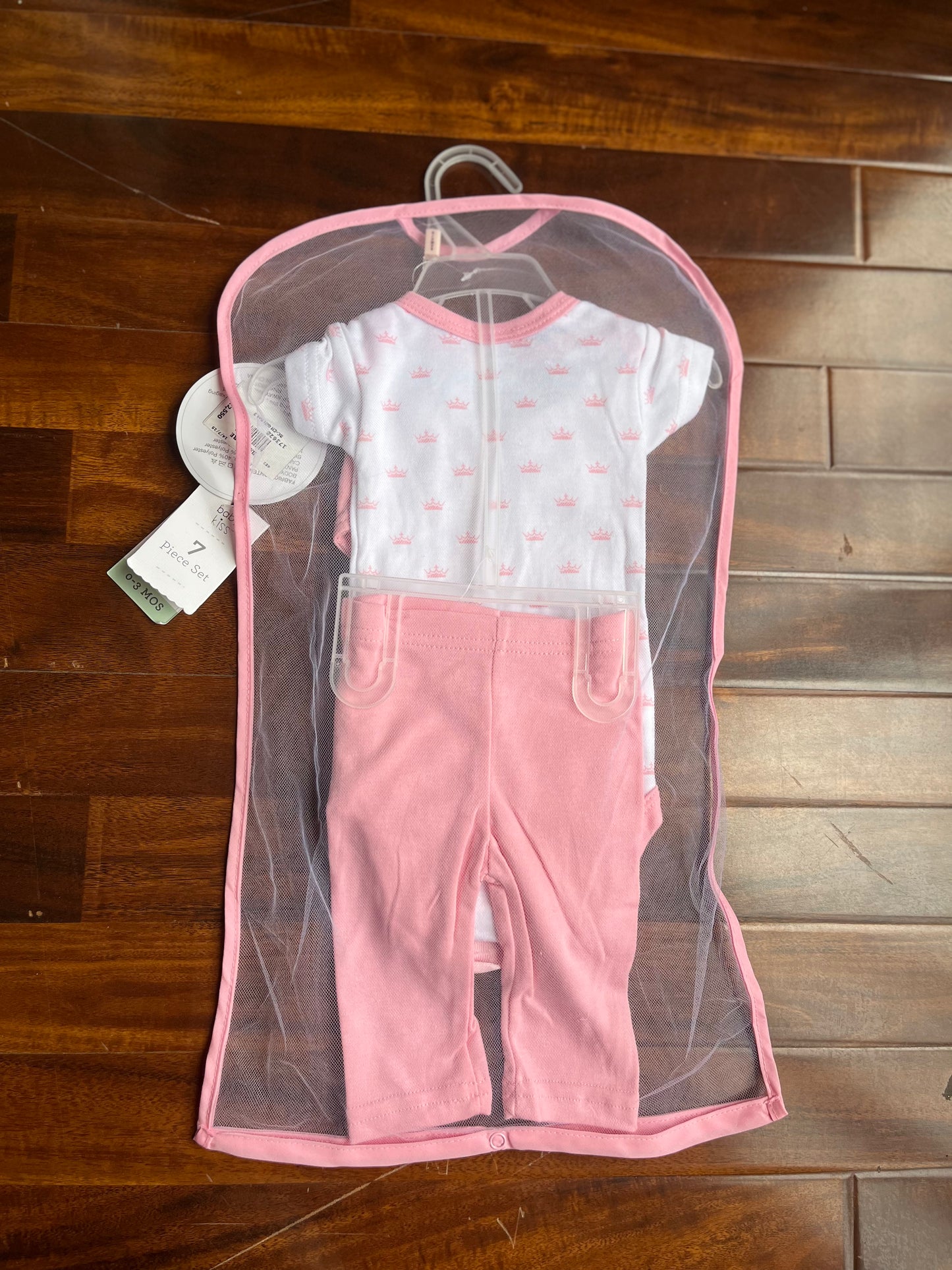 7-Piece Newborn Starter Set (0โ3 Months)