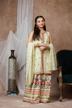 Girls formal clothes