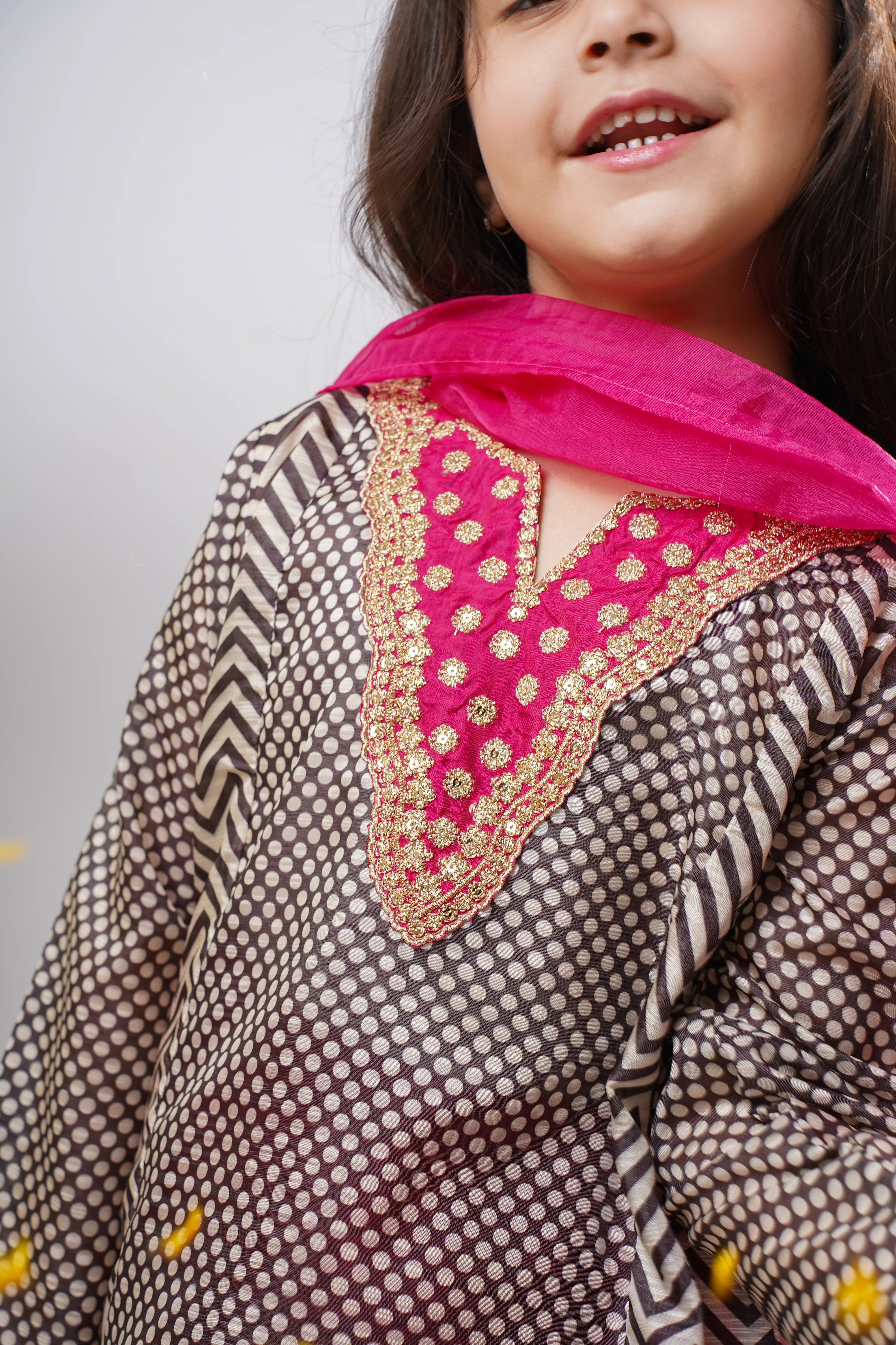 Kids formal clothes Secondary image