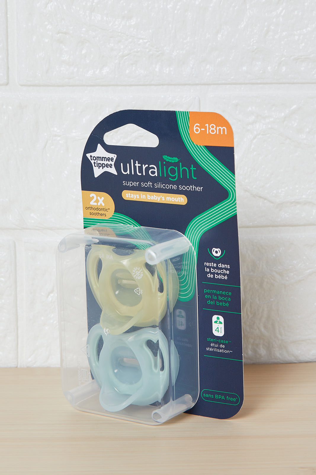 Tomme Tippee Baby Assorted Ultra Light Soothers (2 Piece)