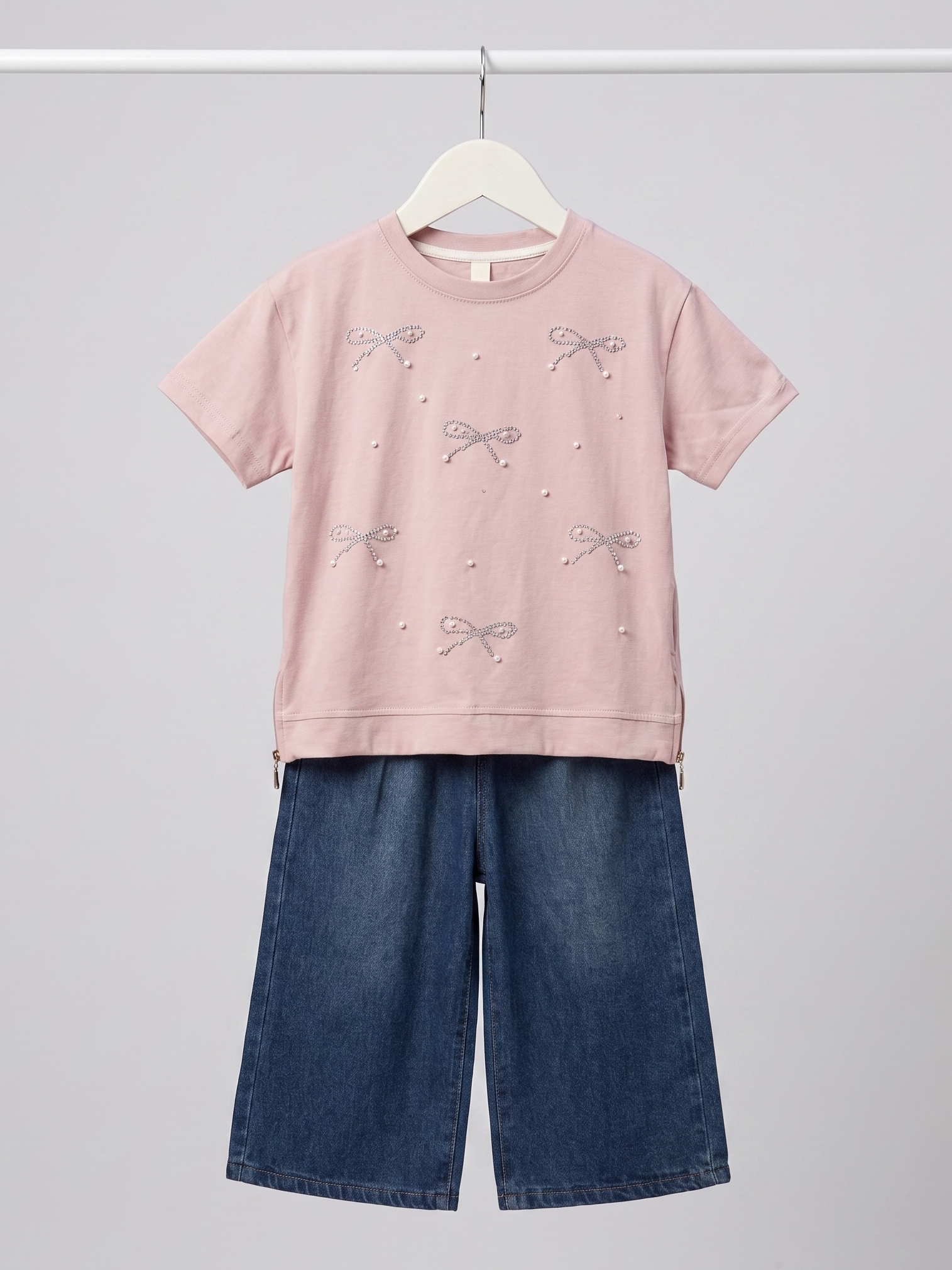 2-Pc Set Secondary image