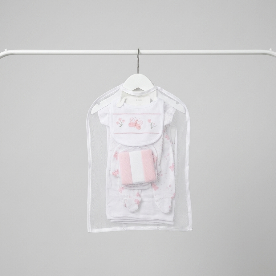6-Piece Newborn Starter Set