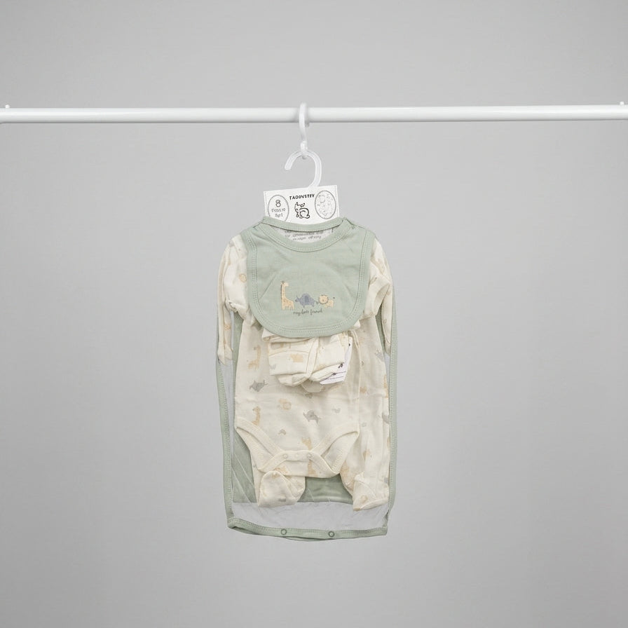 8-Piece Newborn Starter Set