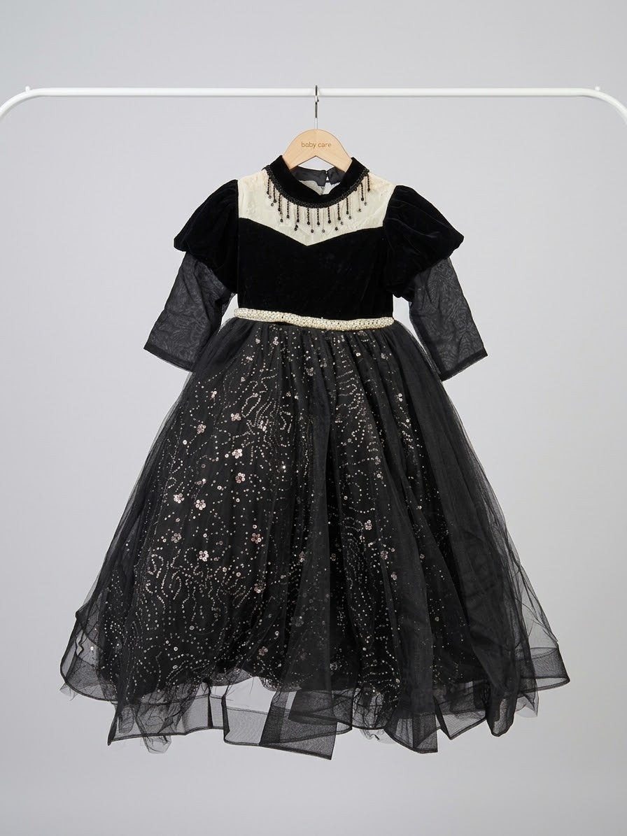 Fancy Frock Secondary image