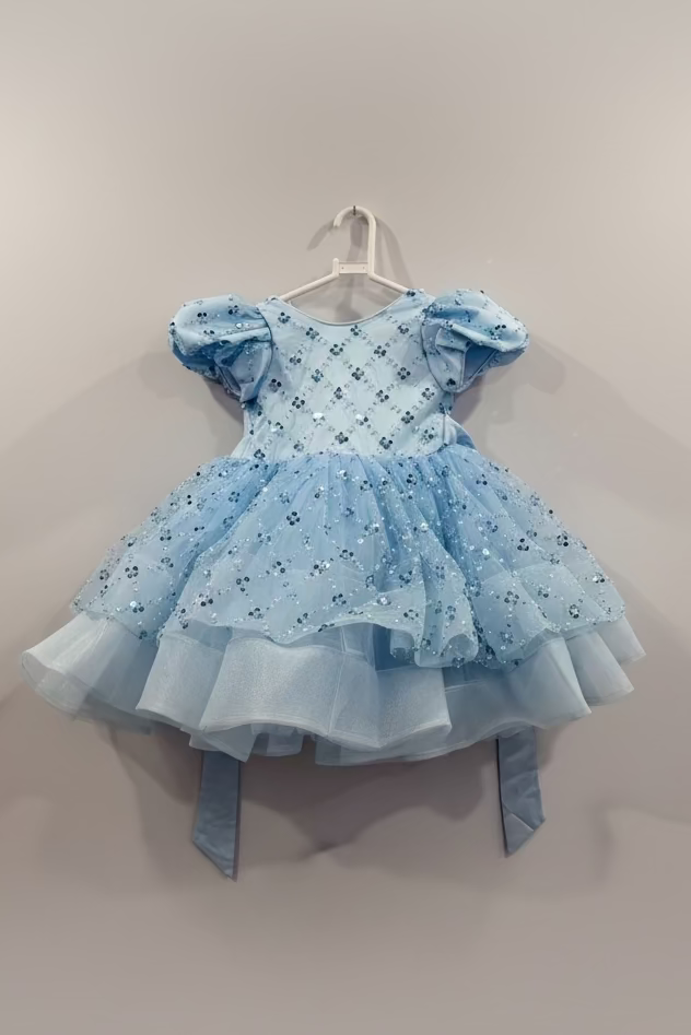 Fancy Frock Main image