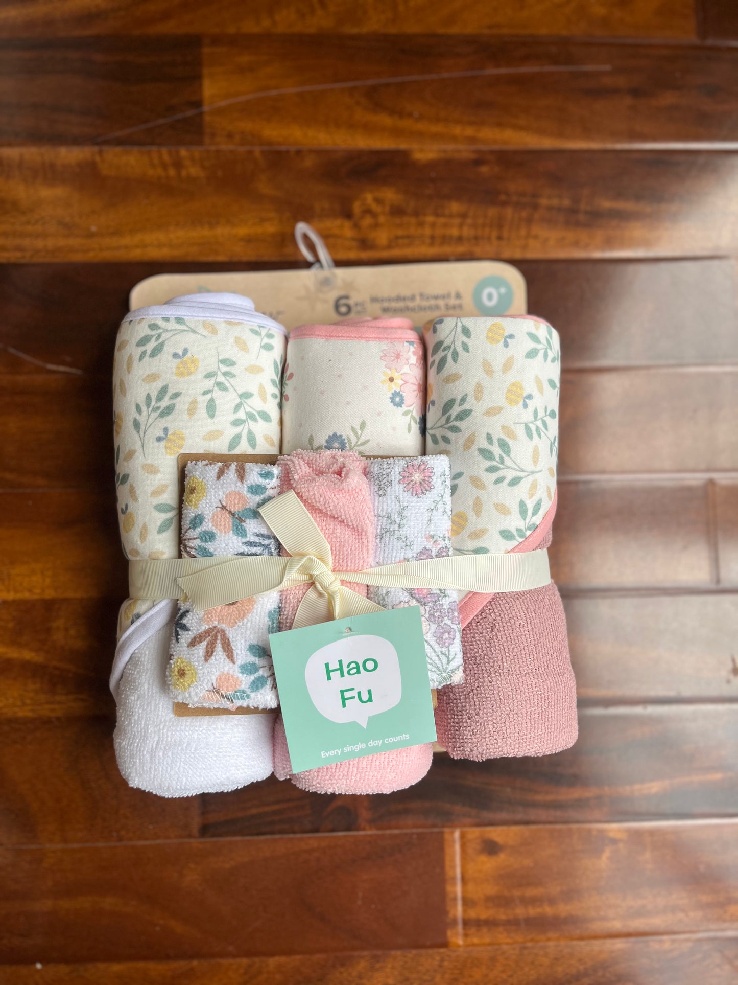 Hooded Baby Towel Set (6 PC)