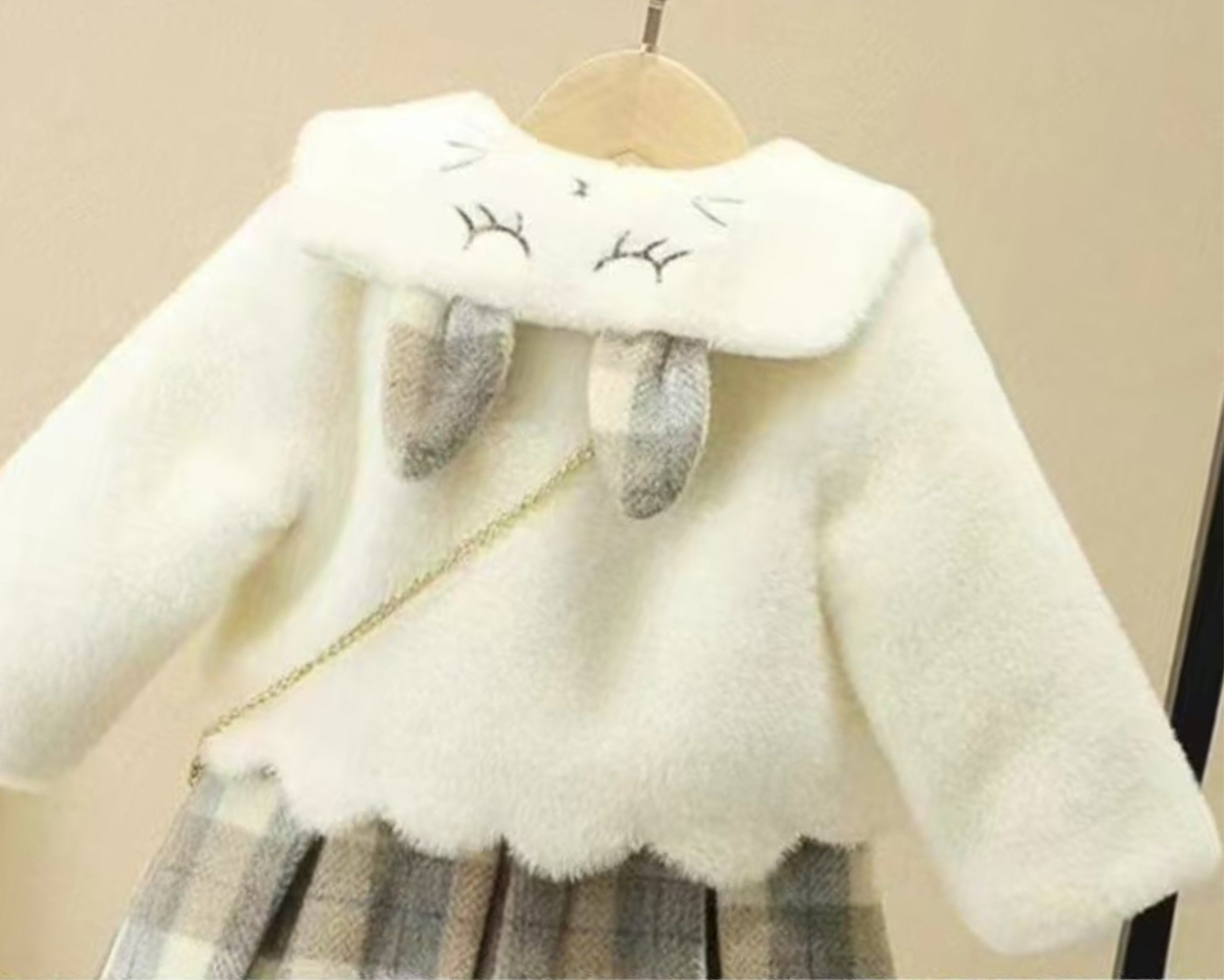 Baby Frock Secondary image